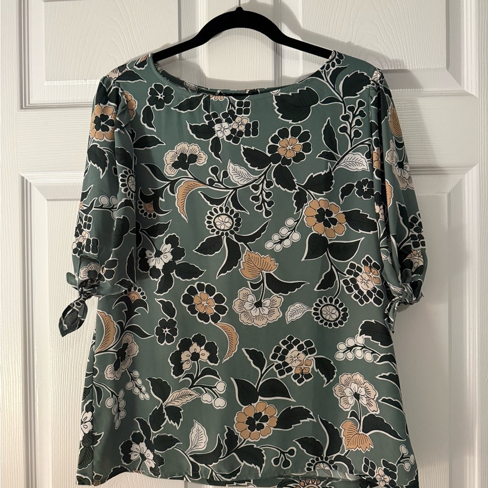 Ann Taylor Factory Floral Blouse in Green and Cream